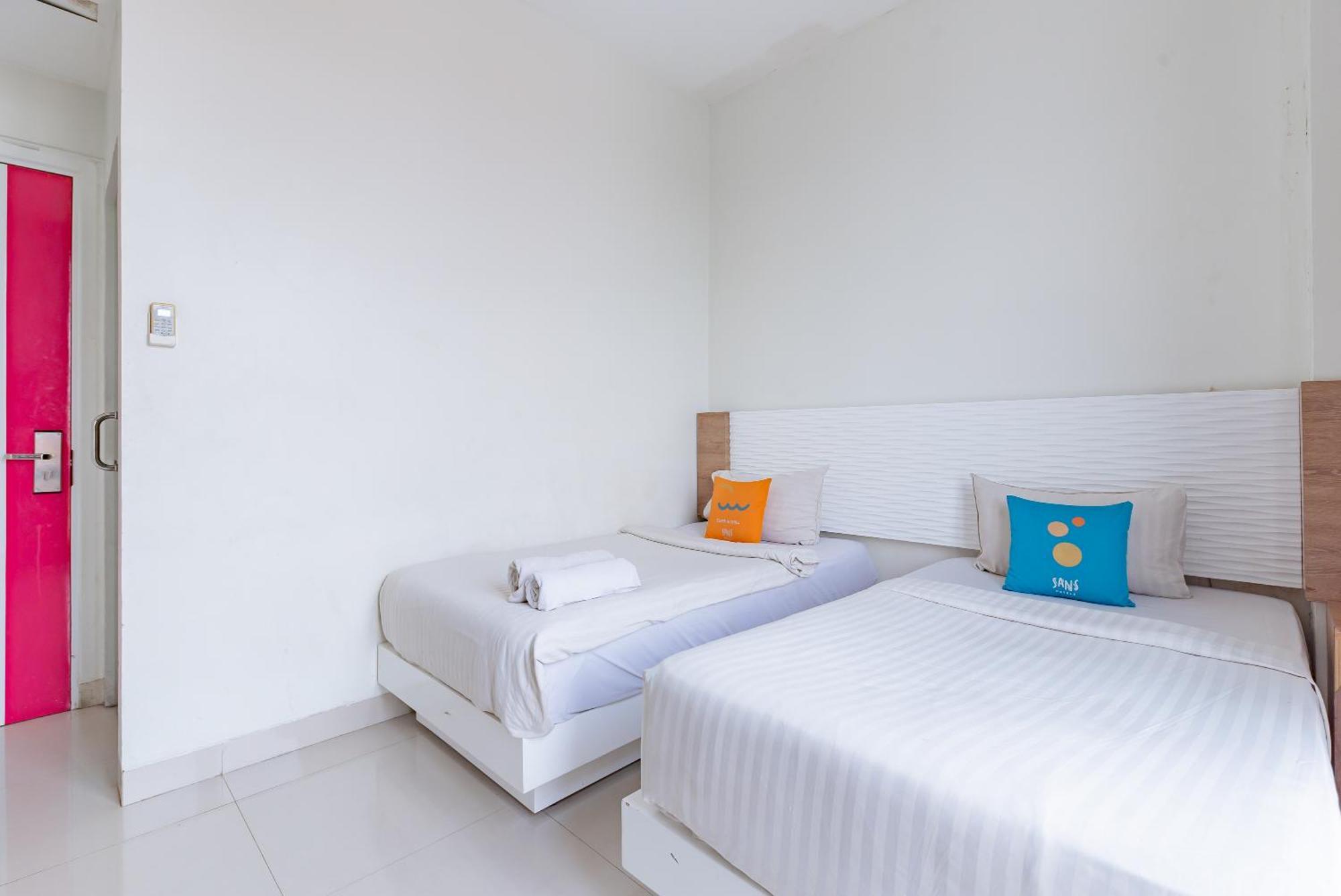 Sans Hotel Diemdi Kiaracondoong Bandung Kültér fotó