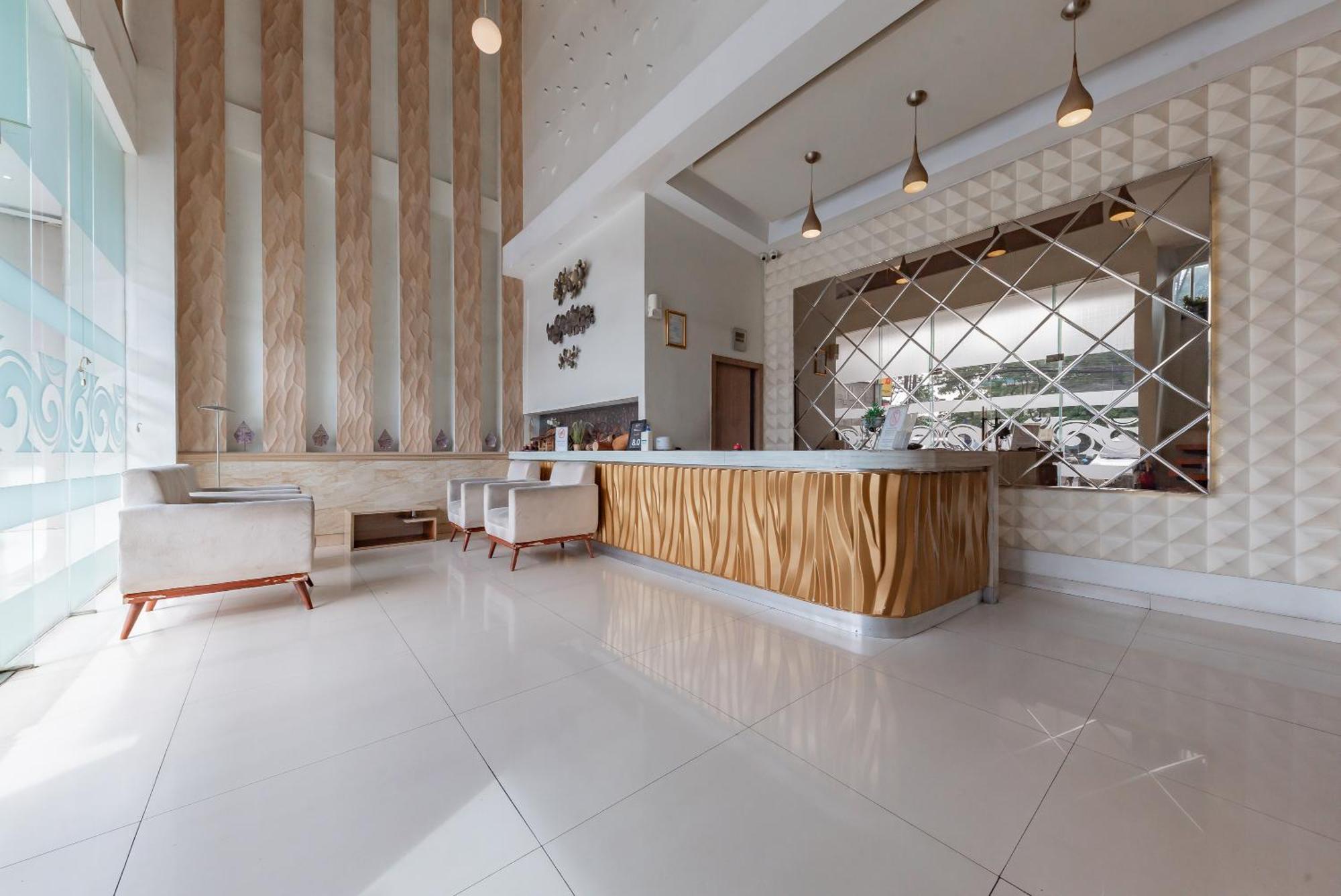 Sans Hotel Diemdi Kiaracondoong Bandung Kültér fotó